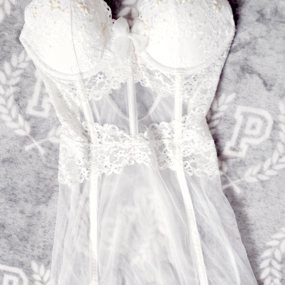 NWOT Victoria Secret White Bling Bow Lingerie